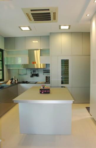 Dry Kitchen vs Wet Kitchen — What Works Best for Singapore Homes?